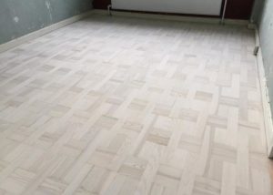 Ny bolig? Frisk den op med en professionel gulvafslibning